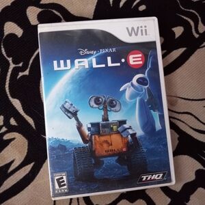 Wall-E Disney Pixar Nintendo wii game!